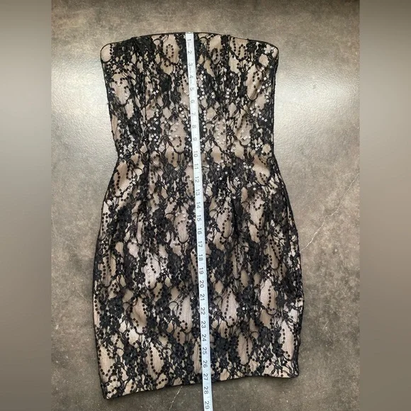 Jessica McClintock Black and Cream Lace Dress - SIZE 8 ✨ LIKE NEW ✨ - Picture 4 of 8